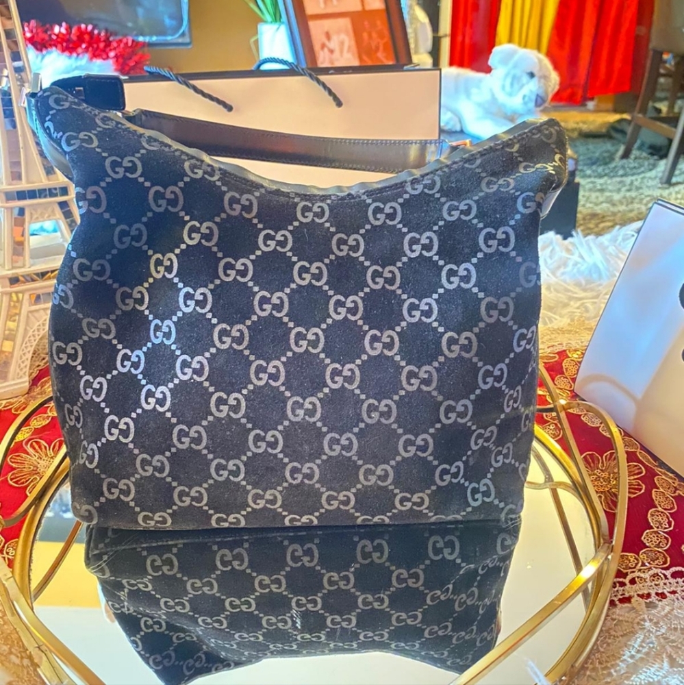 Authentic gucci handbag